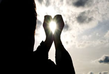 中国男足对阵新西兰男足的直播哪里看？比赛有哪些看点？